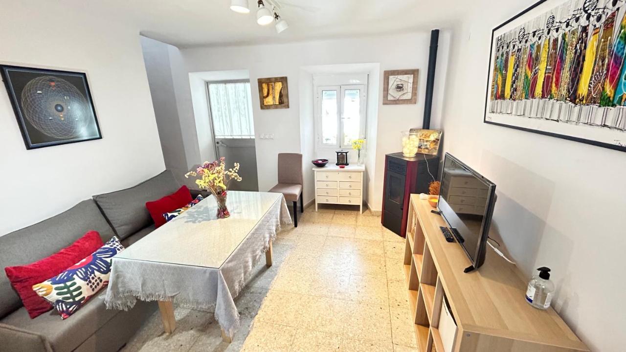 Cozy Town House With Terrace And Free Wifi Villa Ronda Exterior photo