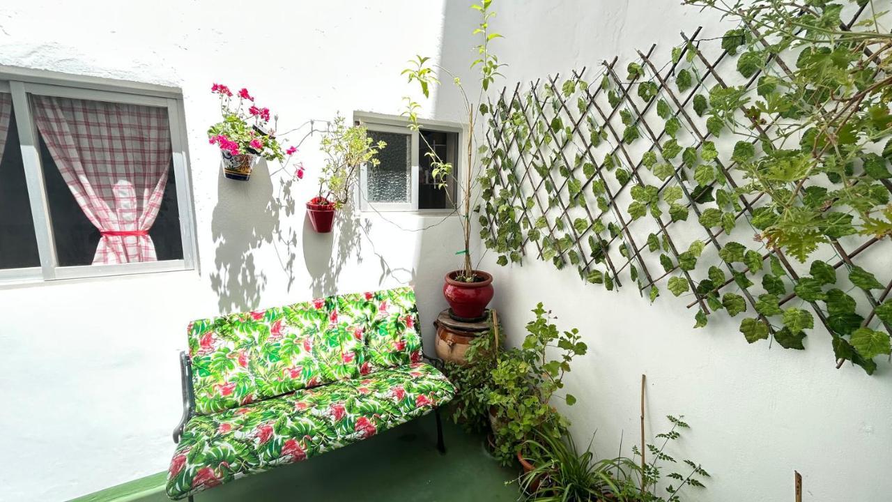 Cozy Town House With Terrace And Free Wifi Villa Ronda Exterior photo